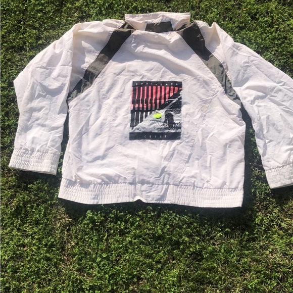 Vintage 90’s boxy fit Nike challenge court windbreaker - Picture 7 of 9